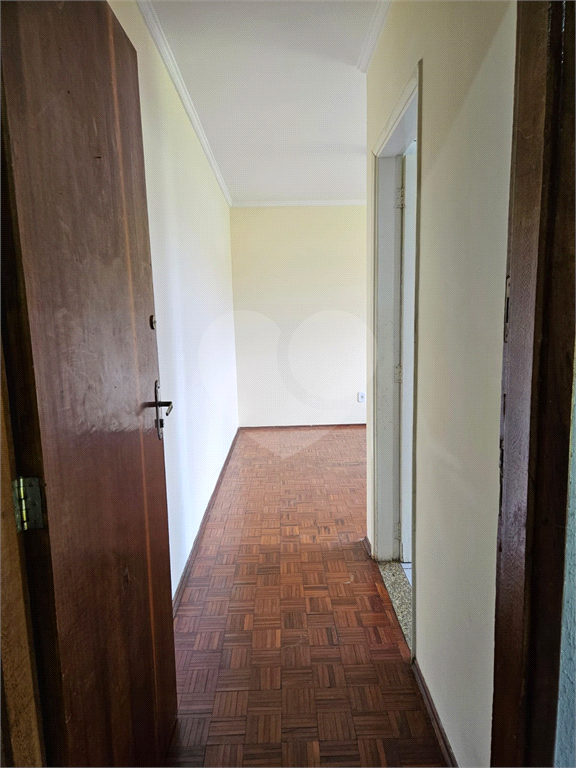 Apartamento à venda com 2 quartos, 60m² - Foto 2