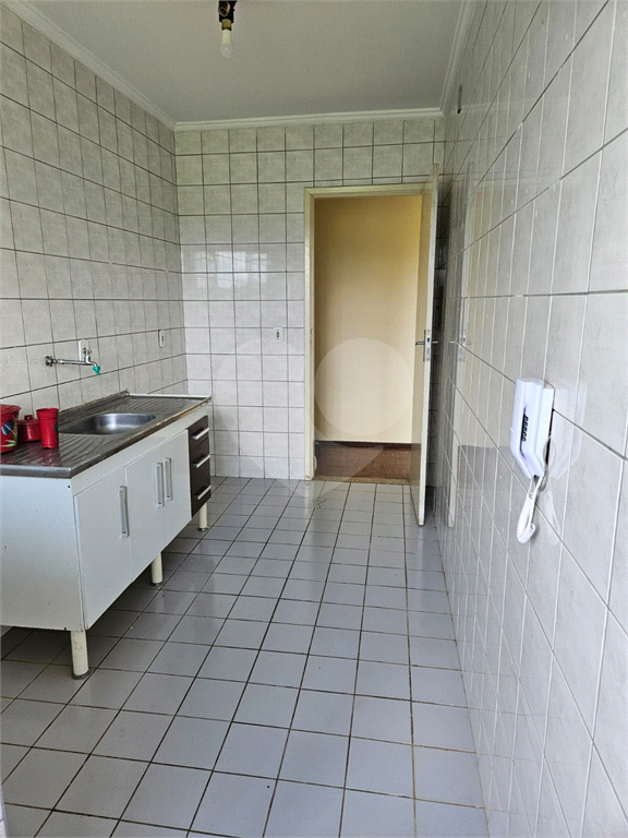 Apartamento à venda com 2 quartos, 60m² - Foto 17