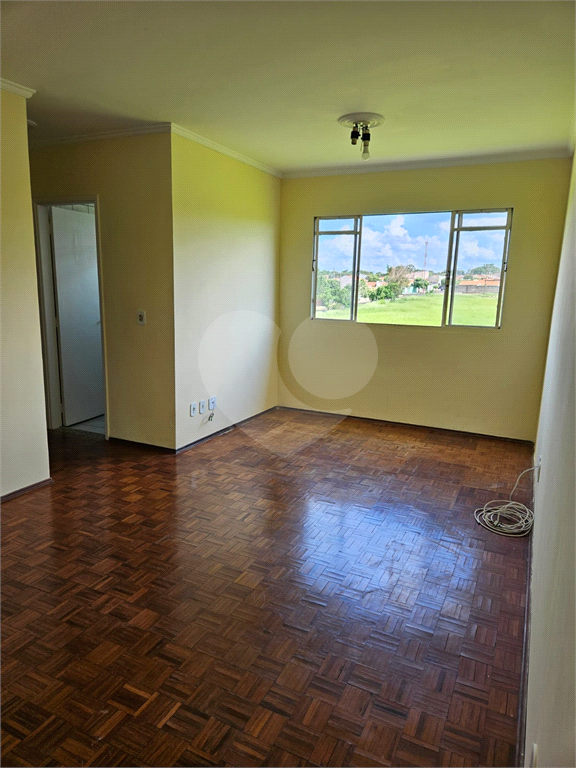 Apartamento à venda com 2 quartos, 60m² - Foto 4