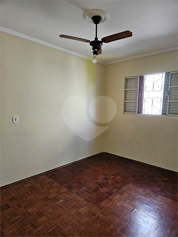 Apartamento à venda com 2 quartos, 60m² - Foto 9