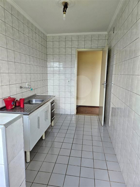 Apartamento à venda com 2 quartos, 60m² - Foto 16