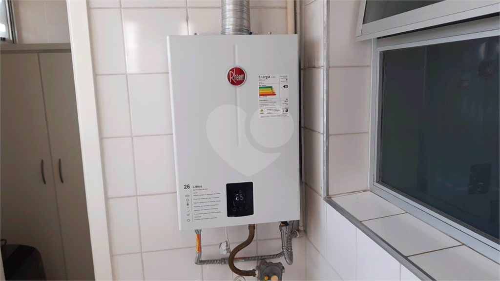 APARTAMENTO SEMI MOBILIADO