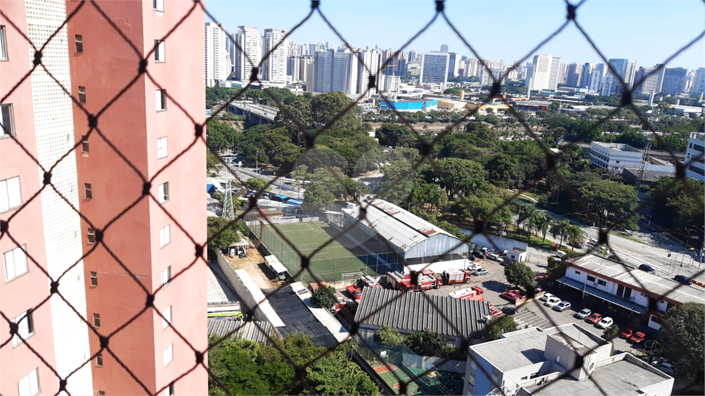 APARTAMENTO SEMI MOBILIADO