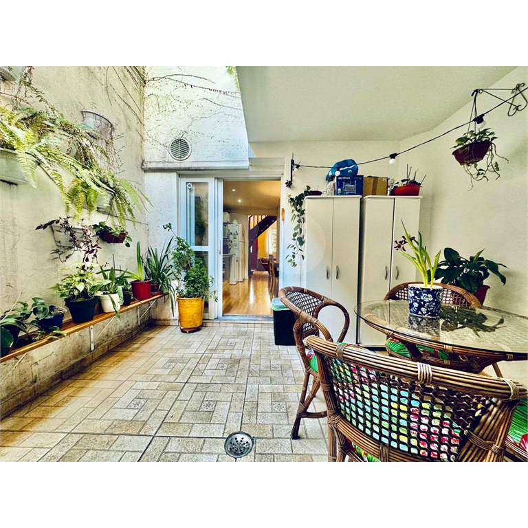 CASA DE VILA 2 DORMITÓRIOS À VENDA NA ÁGUA BRANCA