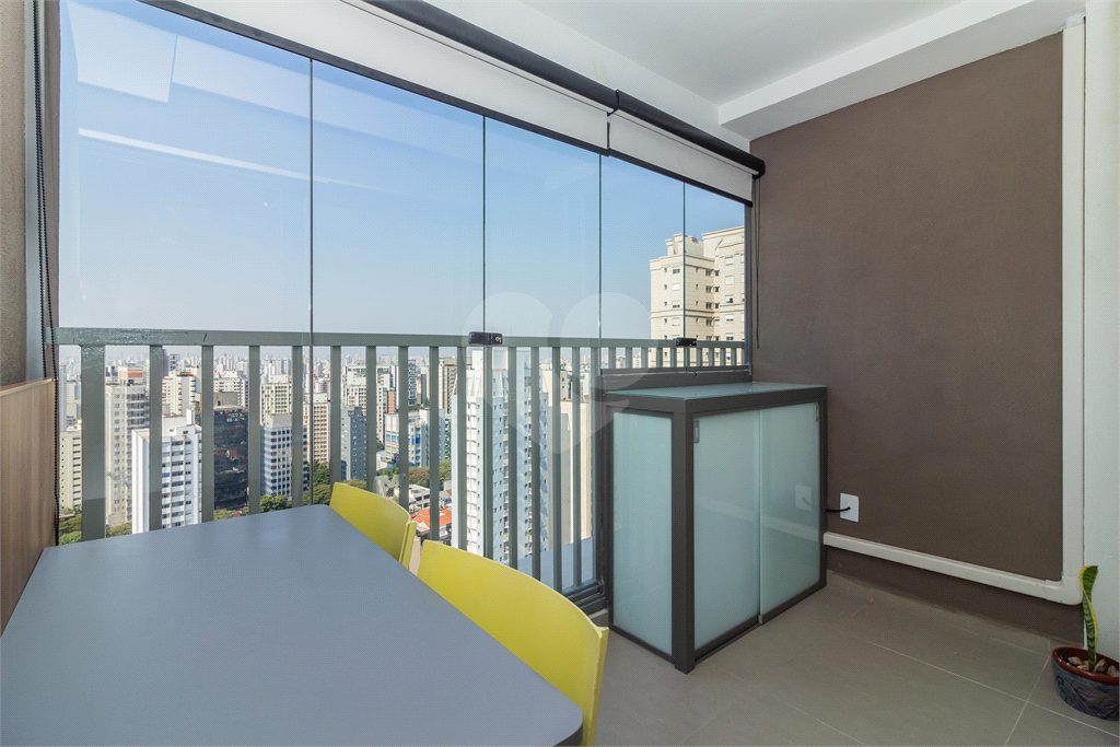 APARTAMENTO STUDIO de 20m2  à venda para investidor - mobiliado na Vila Mariana.