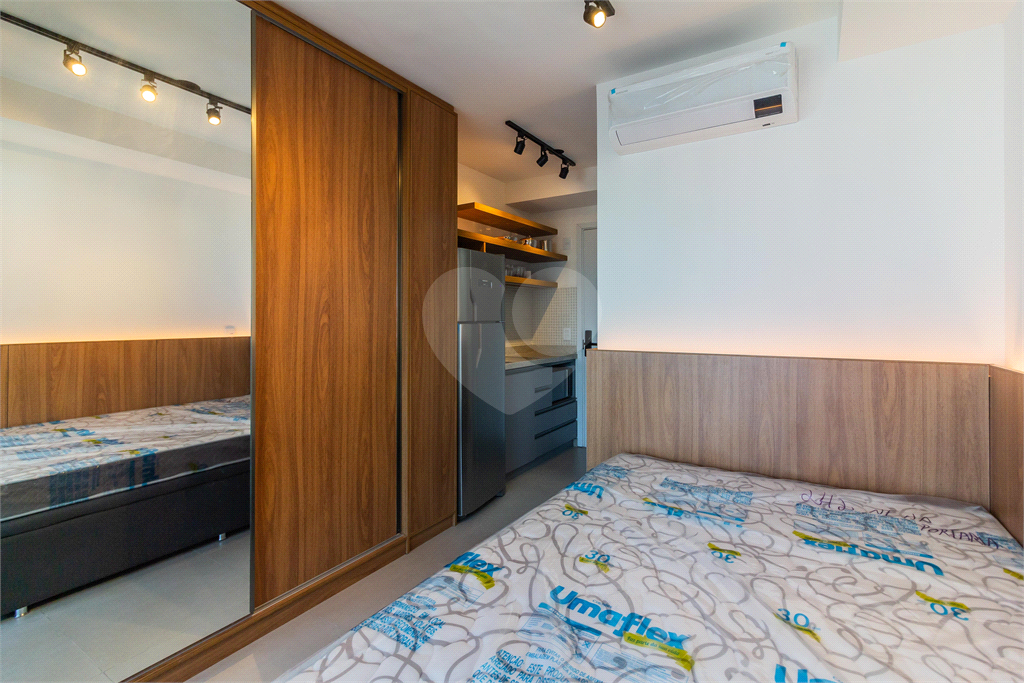 APARTAMENTO STUDIO de 20m2  à venda para investidor - mobiliado na Vila Mariana.