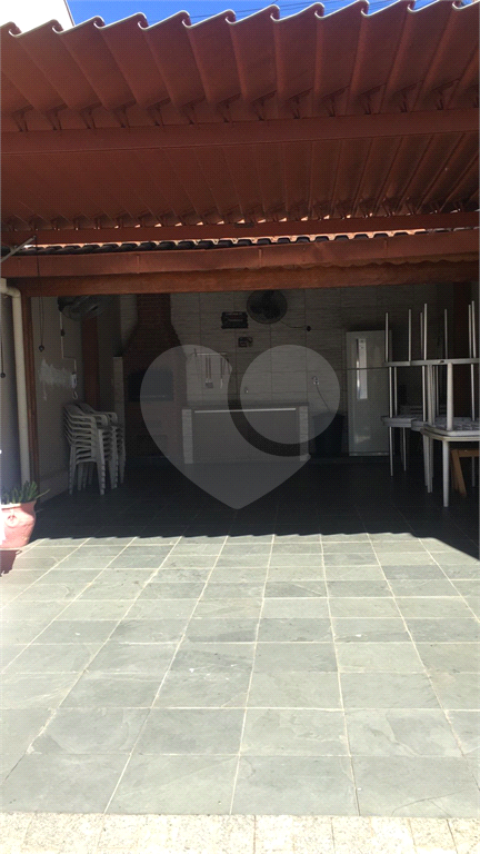 SOBRADO / CONDOMINIO FECHADO
