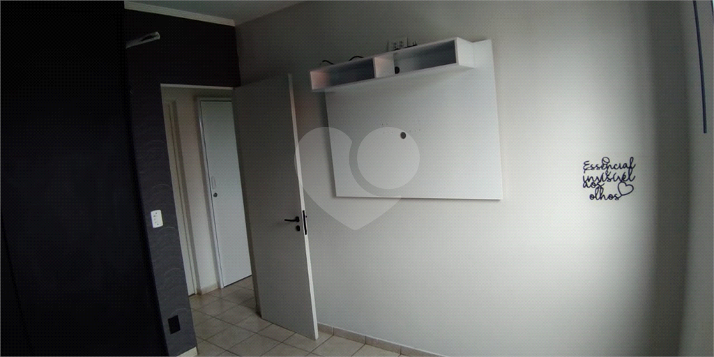 Apartamento à venda com 3 quartos, 64m² - Foto 9