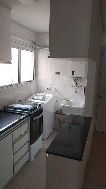 APARTAMENTO em SANTA CECÍLIA
