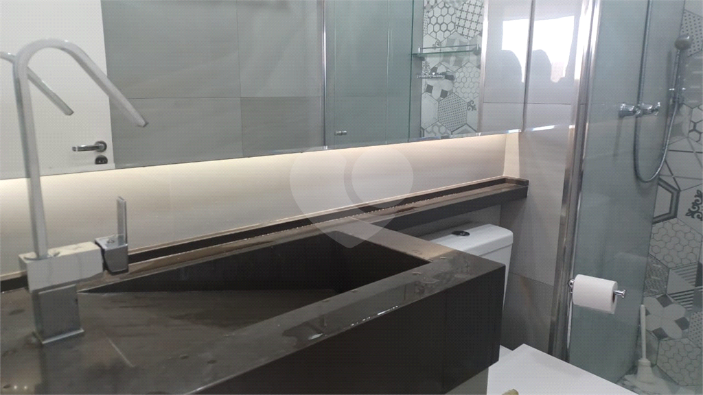 Apto Novo 3 dormit , 1 suite , Sala  com Sacada ,Cozinha -Lavanderia  1 vg- 400 mt do metro Turucuvi