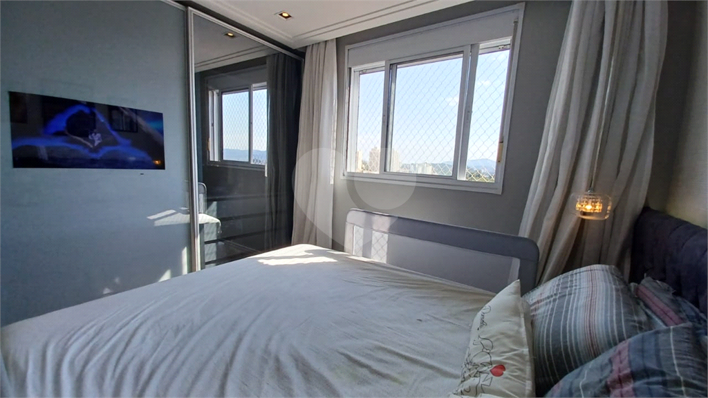 Apto Novo 3 dormit , 1 suite , Sala  com Sacada ,Cozinha -Lavanderia  1 vg- 400 mt do metro Turucuvi