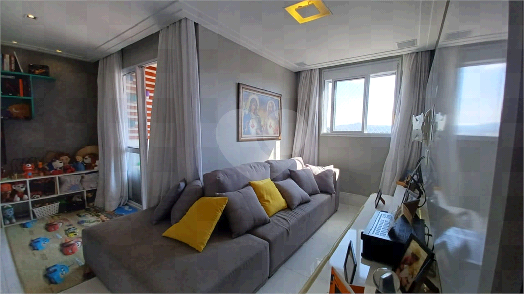 Apto Novo 3 dormit , 1 suite , Sala  com Sacada ,Cozinha -Lavanderia  1 vg- 400 mt do metro Turucuvi