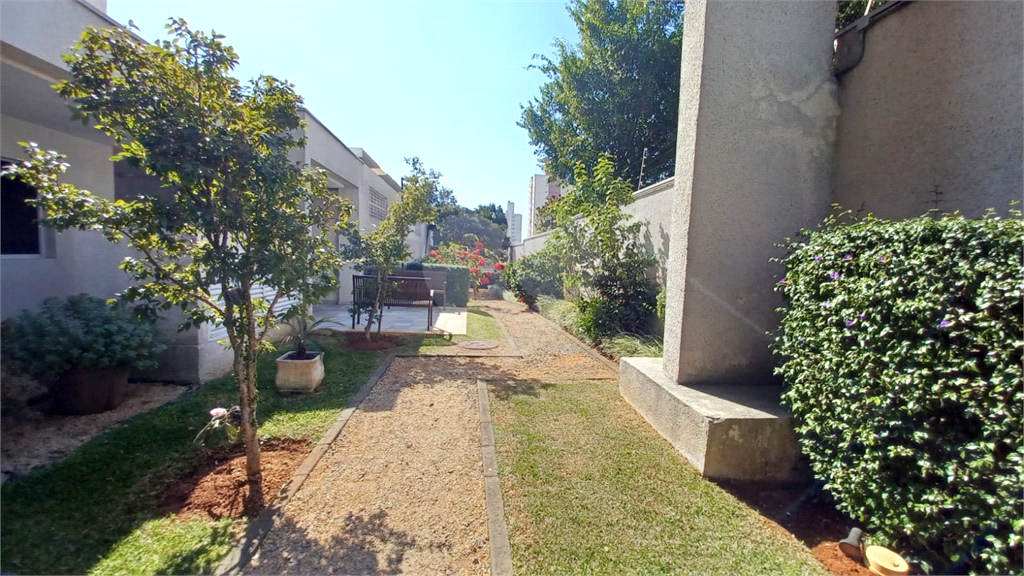 Apto Novo 3 dormit , 1 suite , Sala  com Sacada ,Cozinha -Lavanderia  1 vg- 400 mt do metro Turucuvi