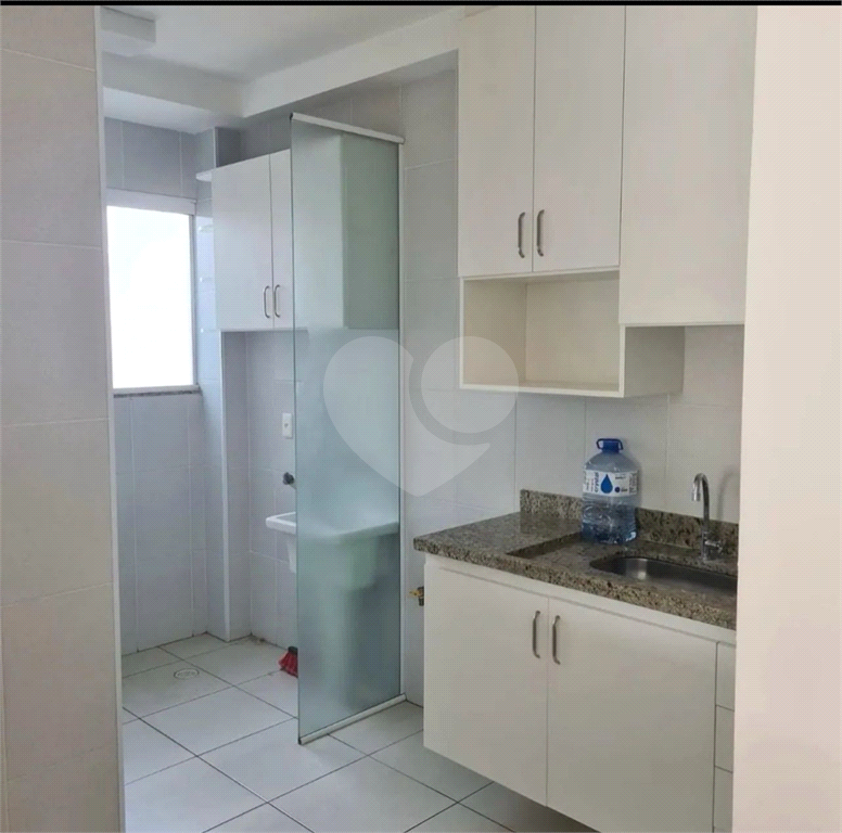 Apartamento para alugar com 2 quartos, 74m² - Foto 2