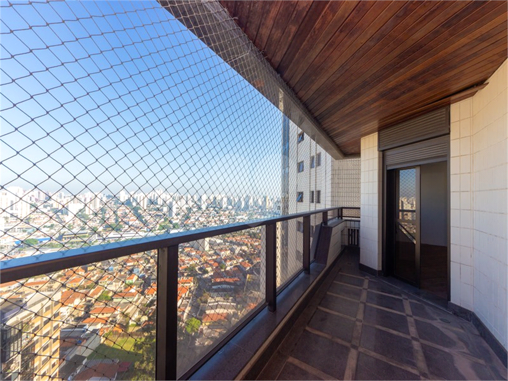 APARTAMENTO COM 4 SUÍTES E 4 VAGAS QUADRA DE TÊNIS À VENDA NA SAÚDE