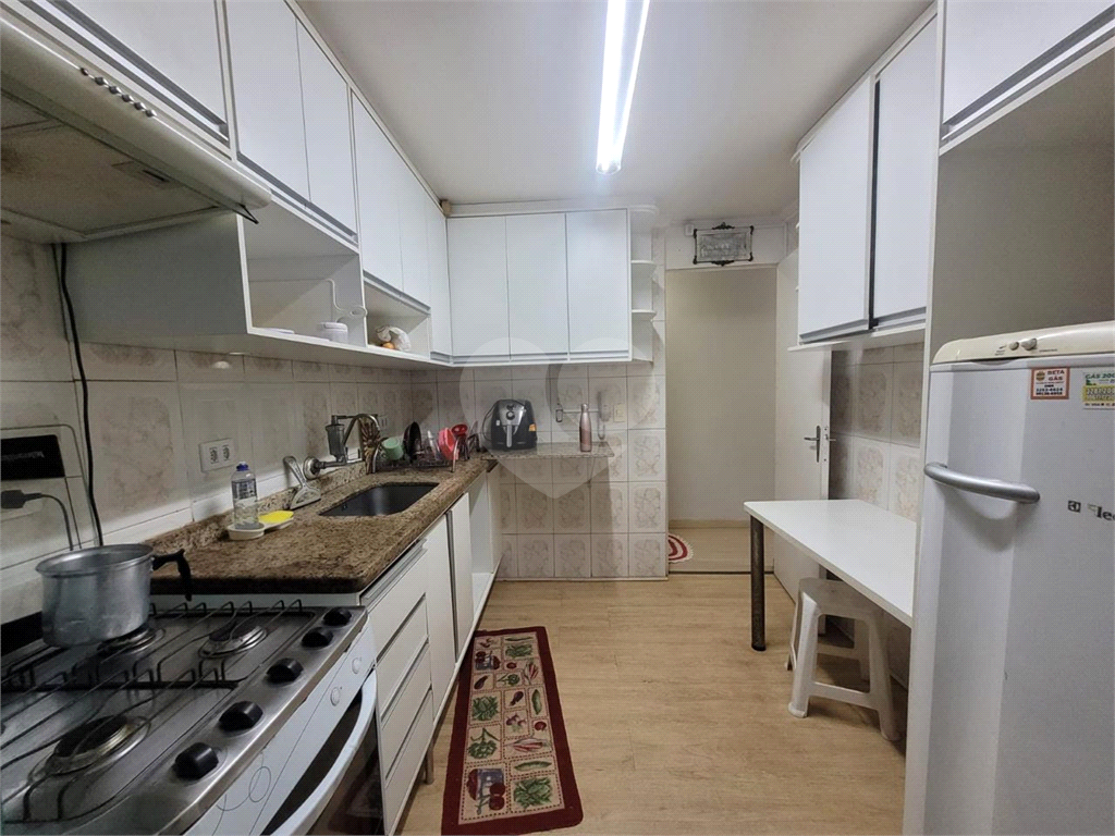 Apartamento à venda com 3 quartos, 69m² - Foto 1