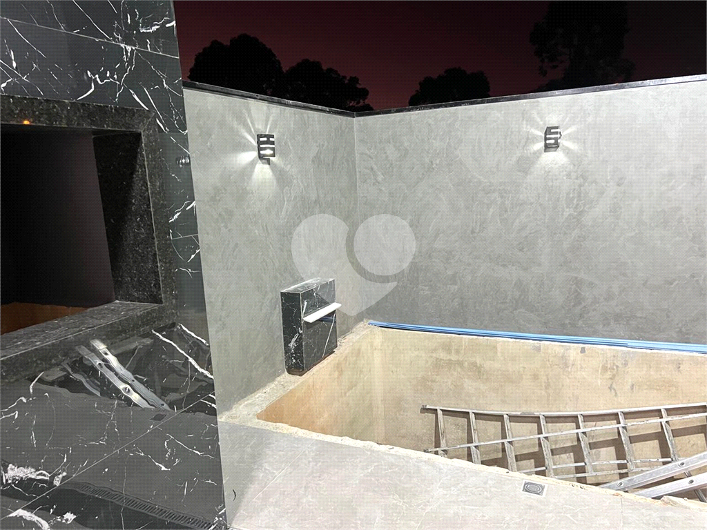 CONDOMÍNIO em CONDOMÍNIO RESIDENCIAL VILLAGE