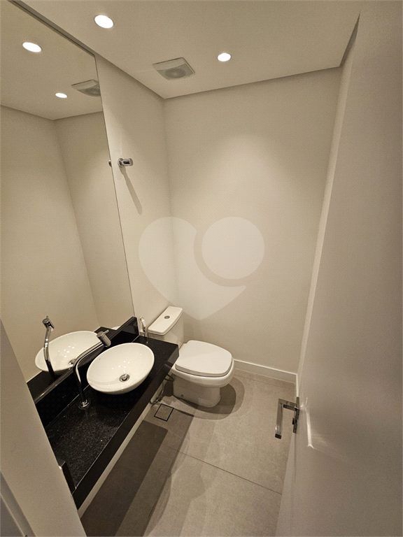 Apartamento para alugar com 2 quartos, 87m² - Foto 25