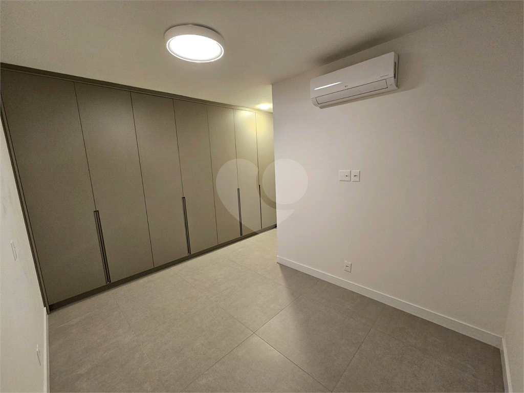 Apartamento para alugar com 2 quartos, 87m² - Foto 27