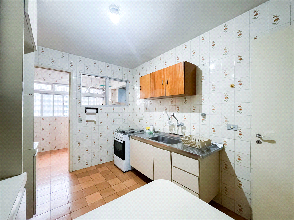Apartamento - Pinheiros - 2 Quartos / Dormitórios - 2 Vagas - Venda / Compra