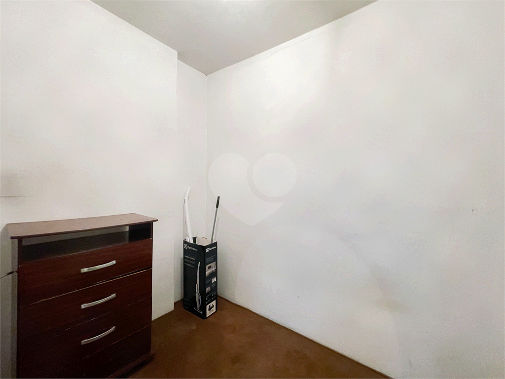 Apartamento - Pinheiros - 2 Quartos / Dormitórios - 2 Vagas - Venda / Compra
