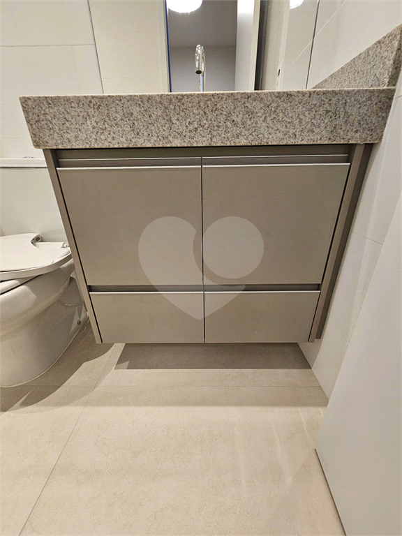 Apartamento para alugar com 2 quartos, 87m² - Foto 4