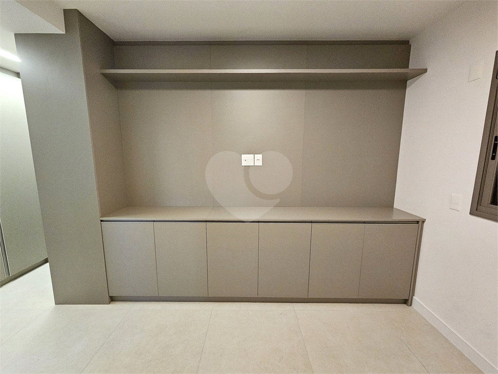 Apartamento para alugar com 2 quartos, 87m² - Foto 2