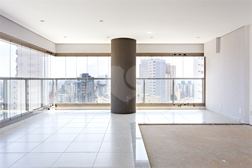 Apartamento, 3 quartos, 144 m² - Foto 2