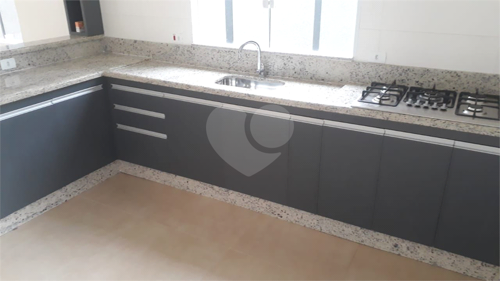 Casa à venda com 3 quartos, 148m² - Foto 15