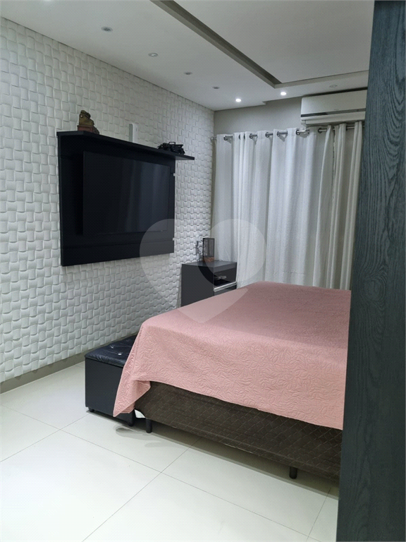 Casa à venda com 3 quartos, 300m² - Foto 42