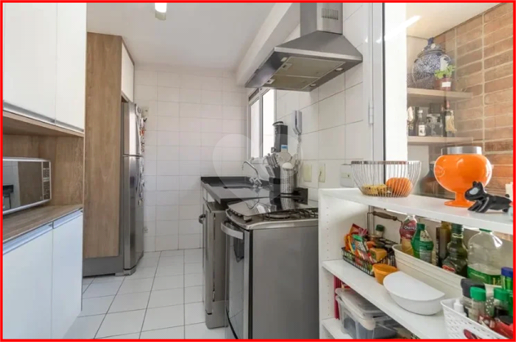 APARTAMENTO em MORUMBI