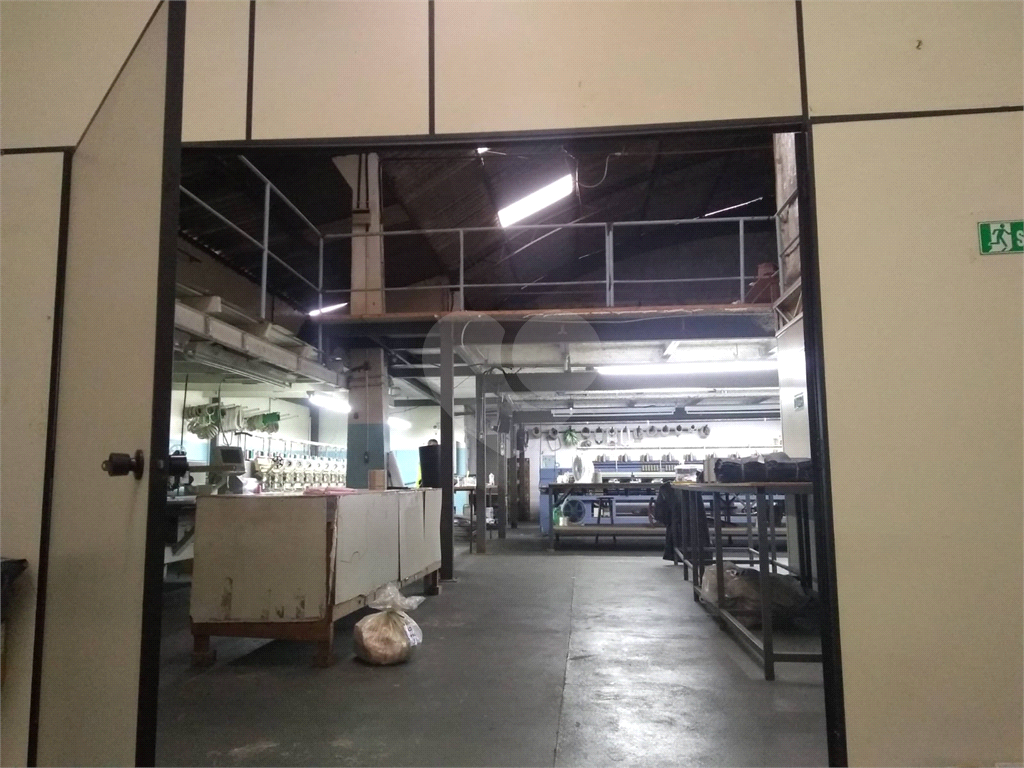 lindo galpão com pronto para uso no brás!!