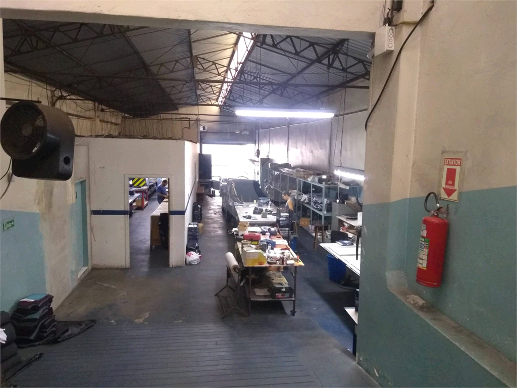 lindo galpão com pronto para uso no brás!!