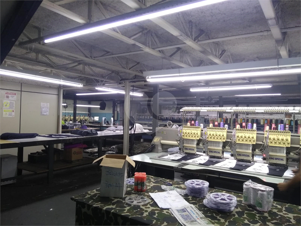 lindo galpão com pronto para uso no brás!!