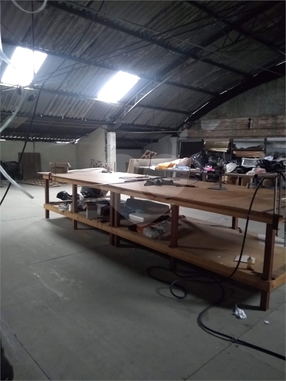 lindo galpão com pronto para uso no brás!!