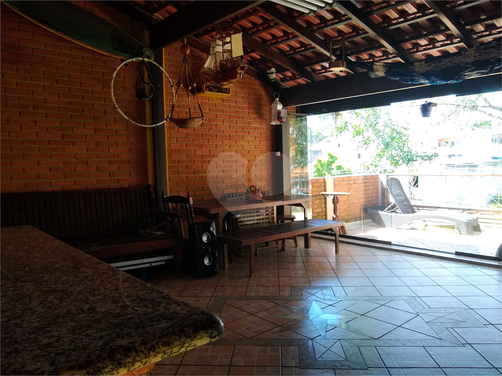 SOBRADO em JABAQUARA