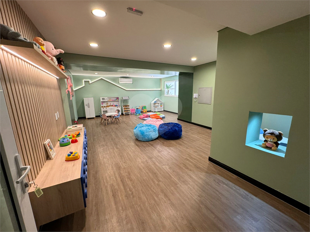 APARTAMENTO em SANTANA