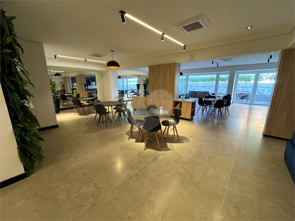 APARTAMENTO em SANTANA