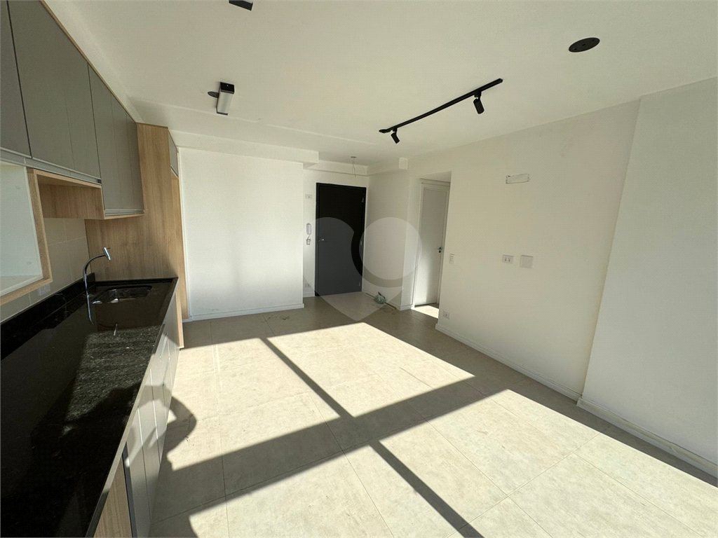 APARTAMENTO em SANTANA