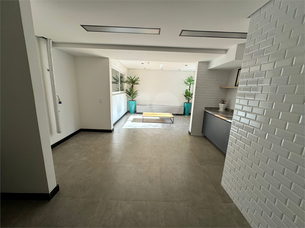 APARTAMENTO em SANTANA