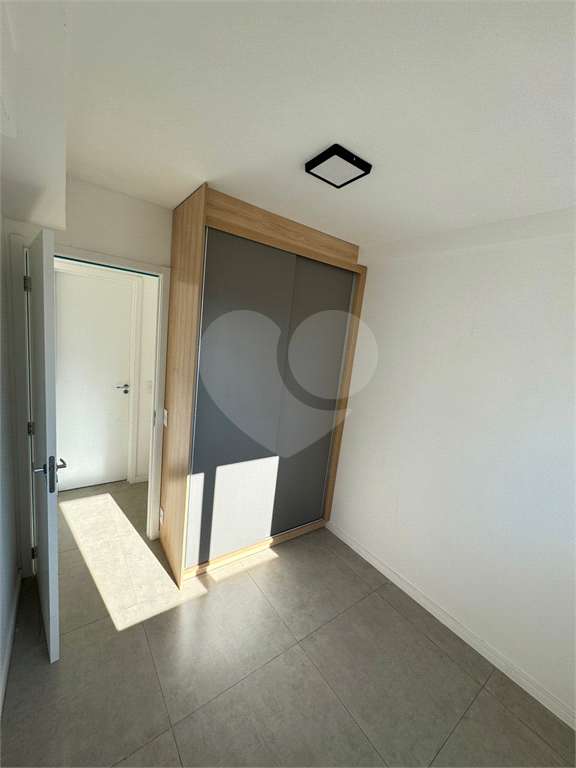 APARTAMENTO em SANTANA