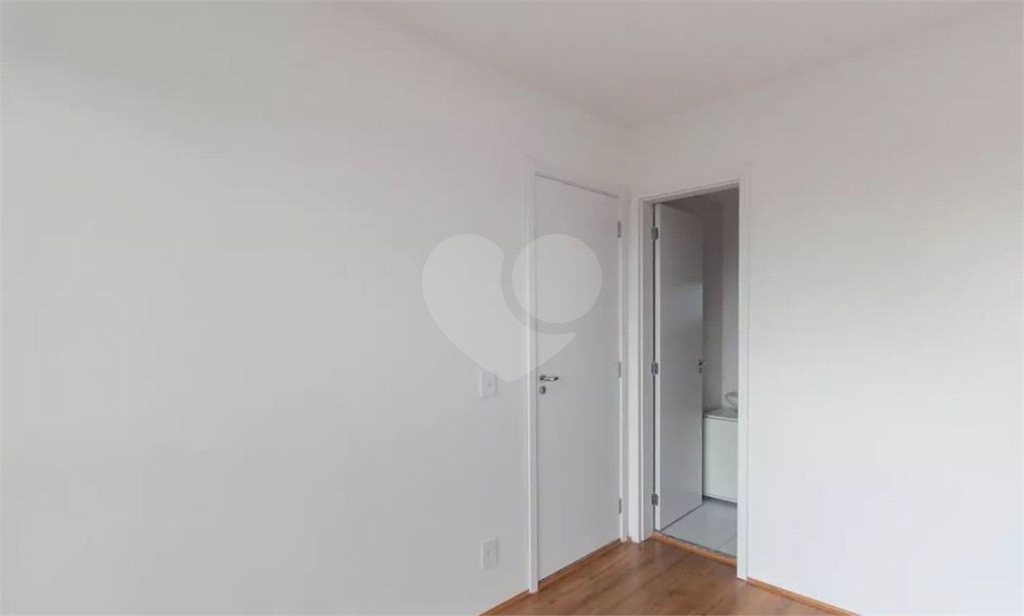 APARTAMENTO em VILA PRUDENTE