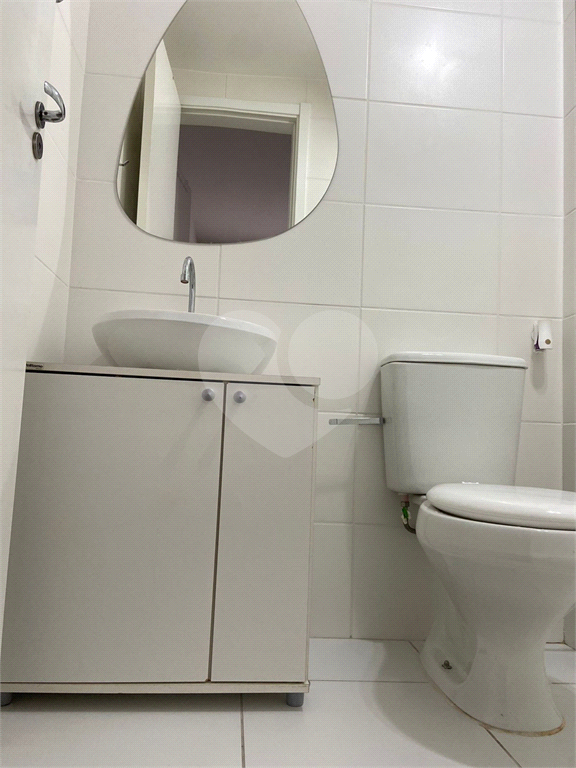 APARTAMENTO em VILA PRUDENTE