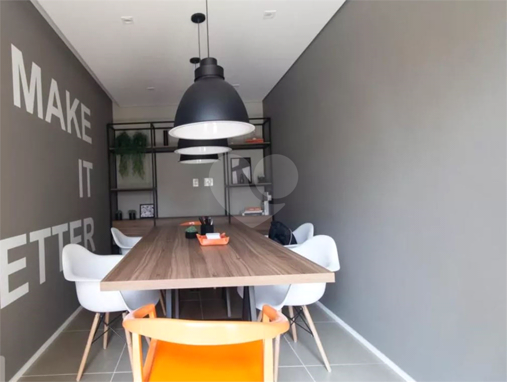 APARTAMENTO em VILA PRUDENTE