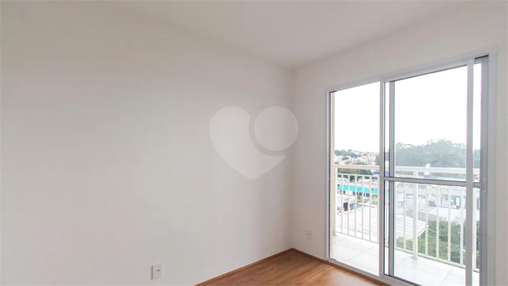 APARTAMENTO em VILA PRUDENTE