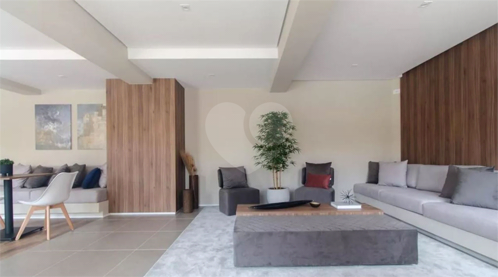 APARTAMENTO em VILA PRUDENTE