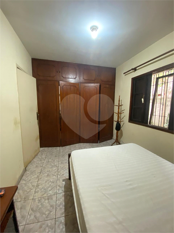 Casa à venda com 4 quartos, 185m² - Foto 16