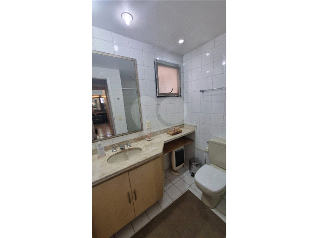 Apartamento para venda, 120m2, 3 quartos (2 suítes), sacada, 3 vagas. Parque da Aclimação