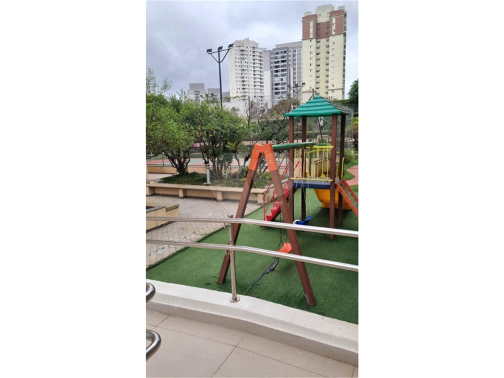Apartamento para venda, 120m2, 3 quartos (2 suítes), sacada, 3 vagas. Parque da Aclimação