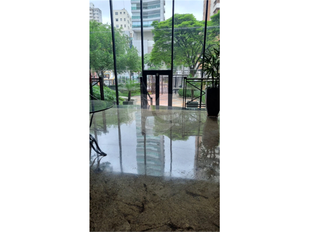 Apartamento para venda, 120m2, 3 quartos (2 suítes), sacada, 3 vagas. Parque da Aclimação